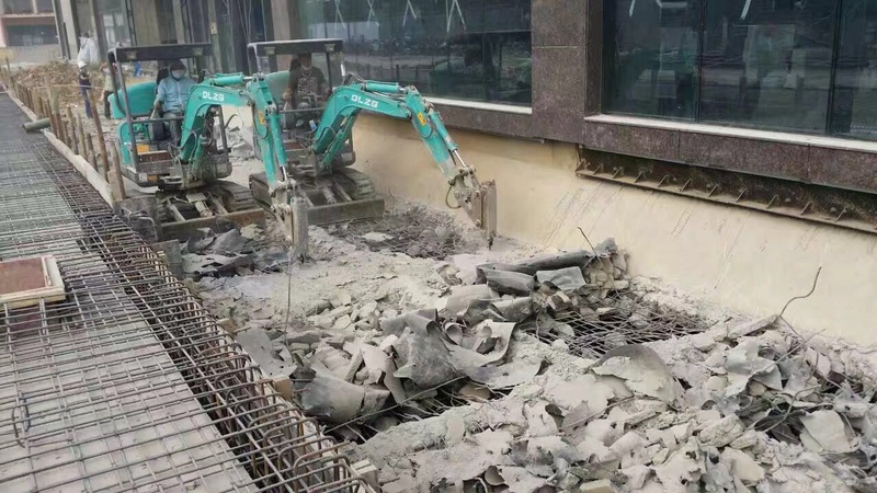 微型挖掘機(jī)價格